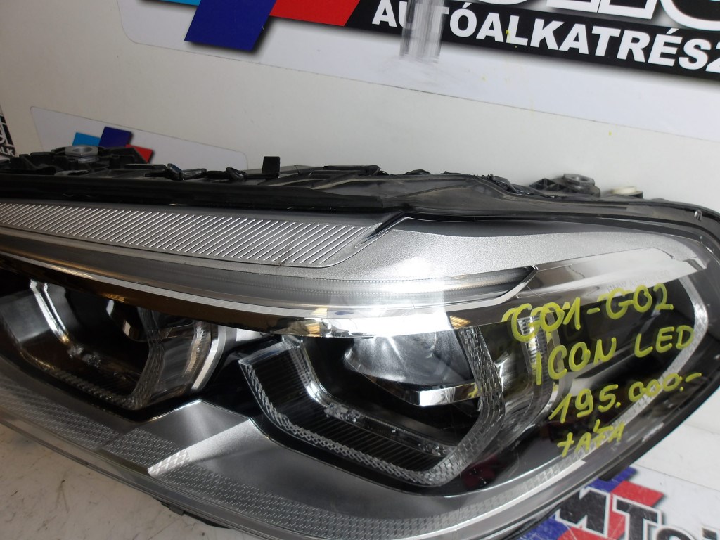 [GYÁRI BONTOTT] BMW ICON ADAPTIV LED FÉNYSZÓRÓ | X3 / X4 | G01 / G02 | 8739653 2. kép